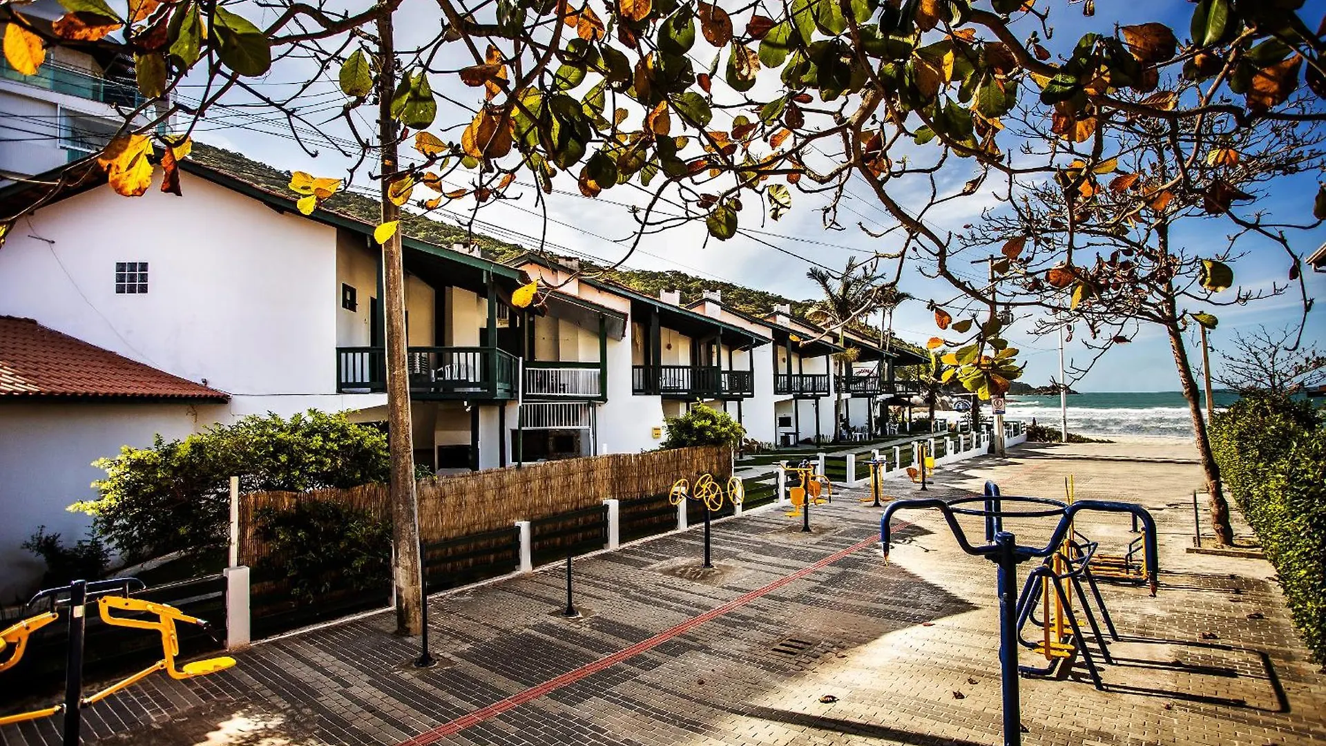 Duplex No 01 De 2 Quartos Frente Ao Mar Bombinhas